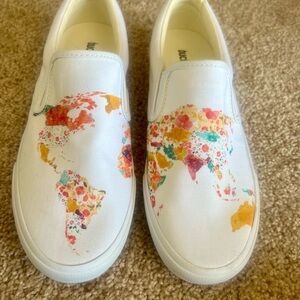 Bucketlist Colorful World Map adult Slip-On Sneakers